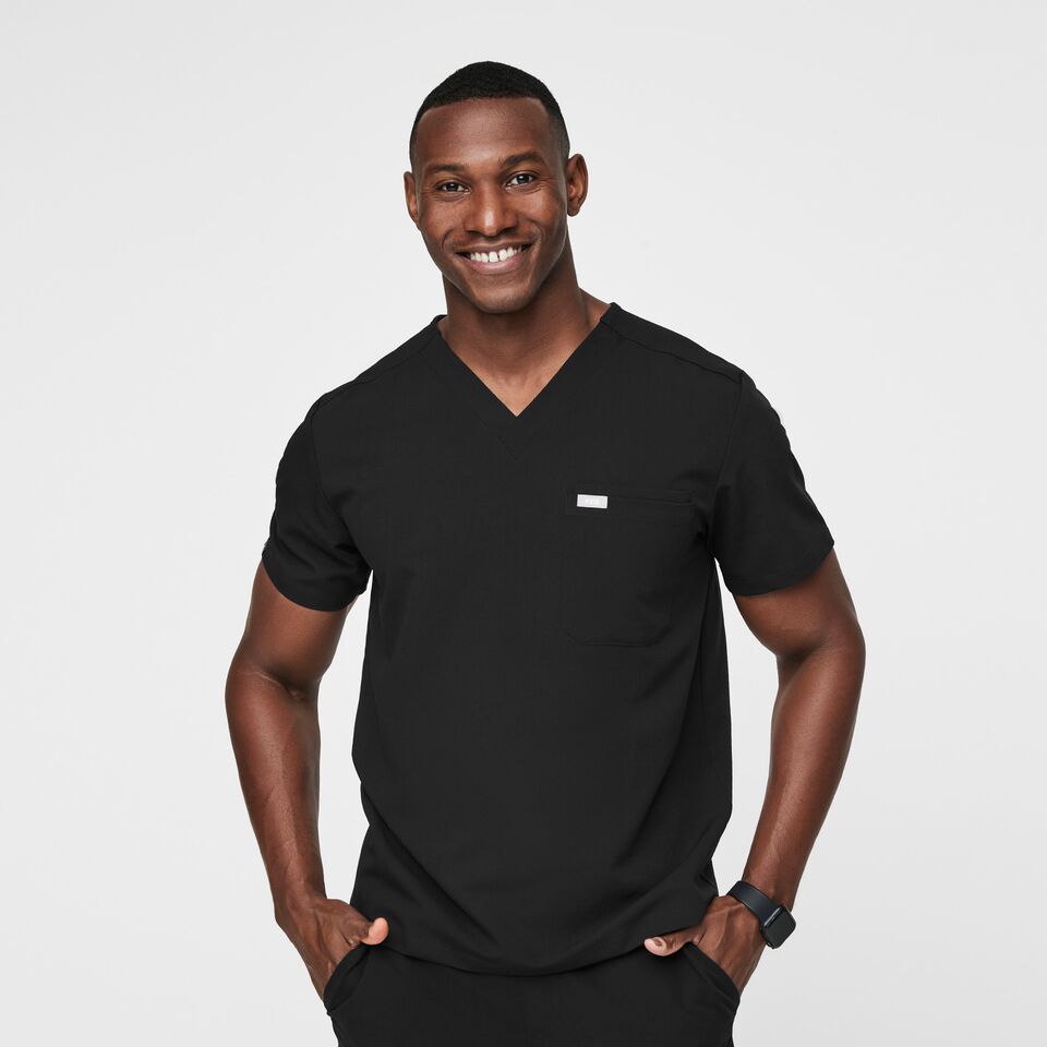 Leon Three-Pocket Scrub Top™