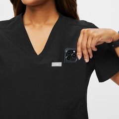 Catarina FREEx One-Pocket Scrub Top™