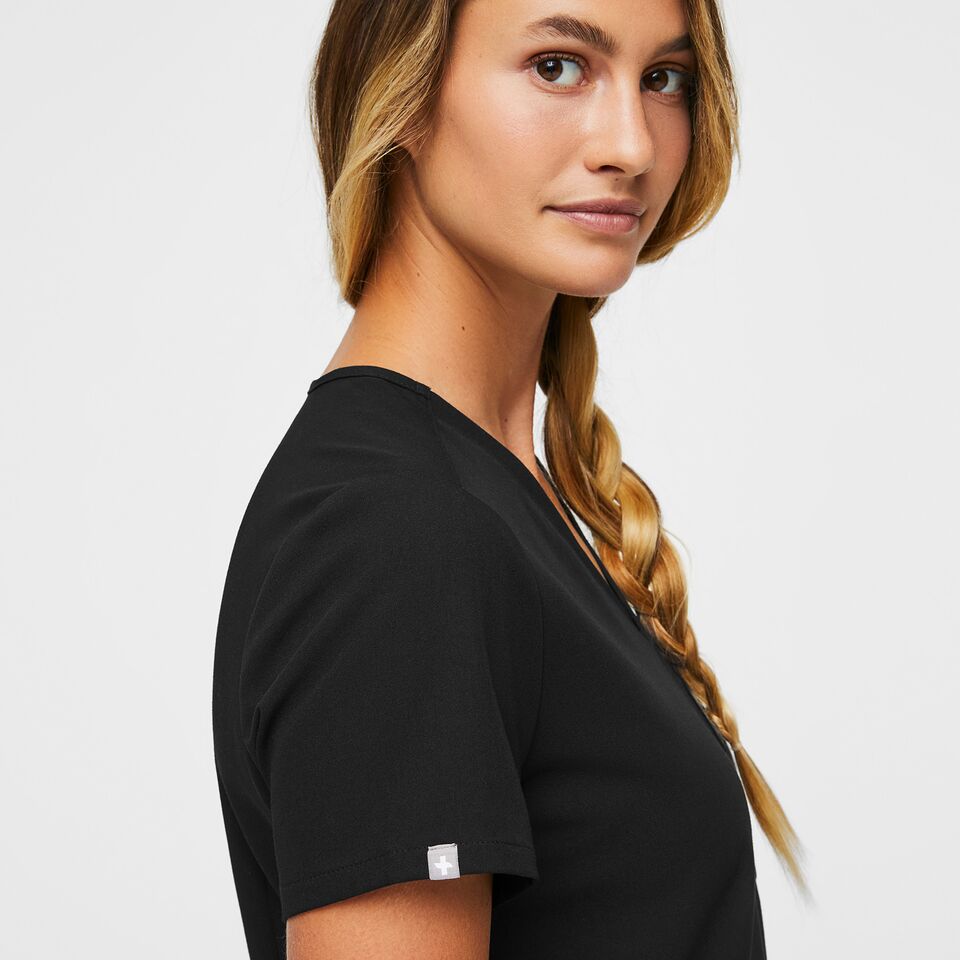 Catarina One-Pocket Scrub Top™